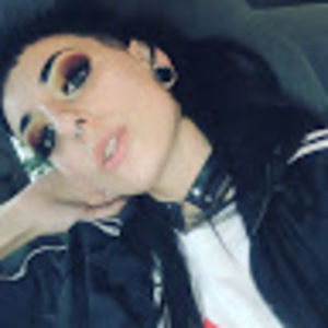 Meet your Posher, Cj